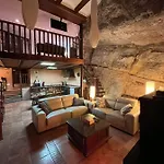 Casa De La Roca アパート Albarracín