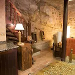 Casa De La Roca * Albarracín