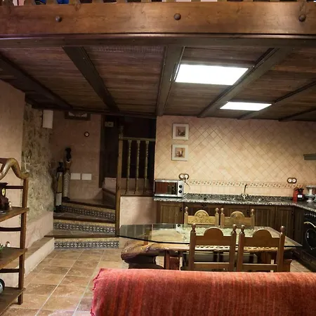아파트 Casa De La Roca 아바라신