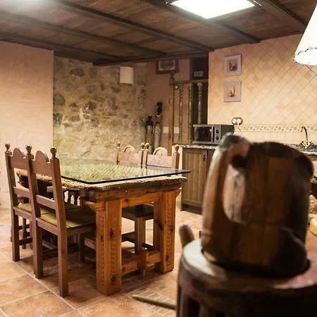 Апартаменты Casa De La Roca *