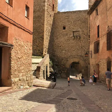 Casa De La Roca *