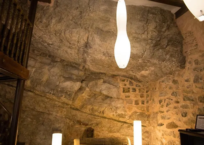 Casa De La Roca アパート Albarracín